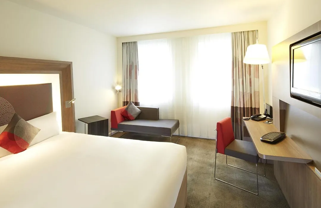Novotel Leeds Centre-1