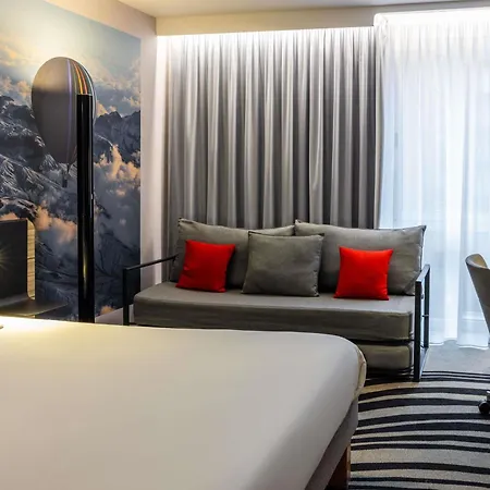 Novotel Leeds Centre-2